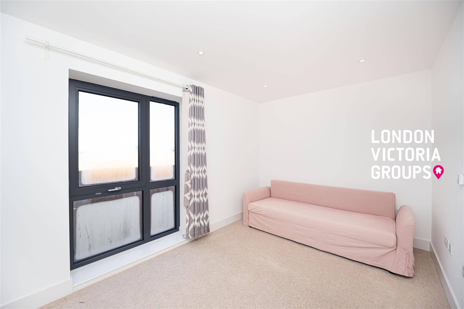 Pipit Drive, London